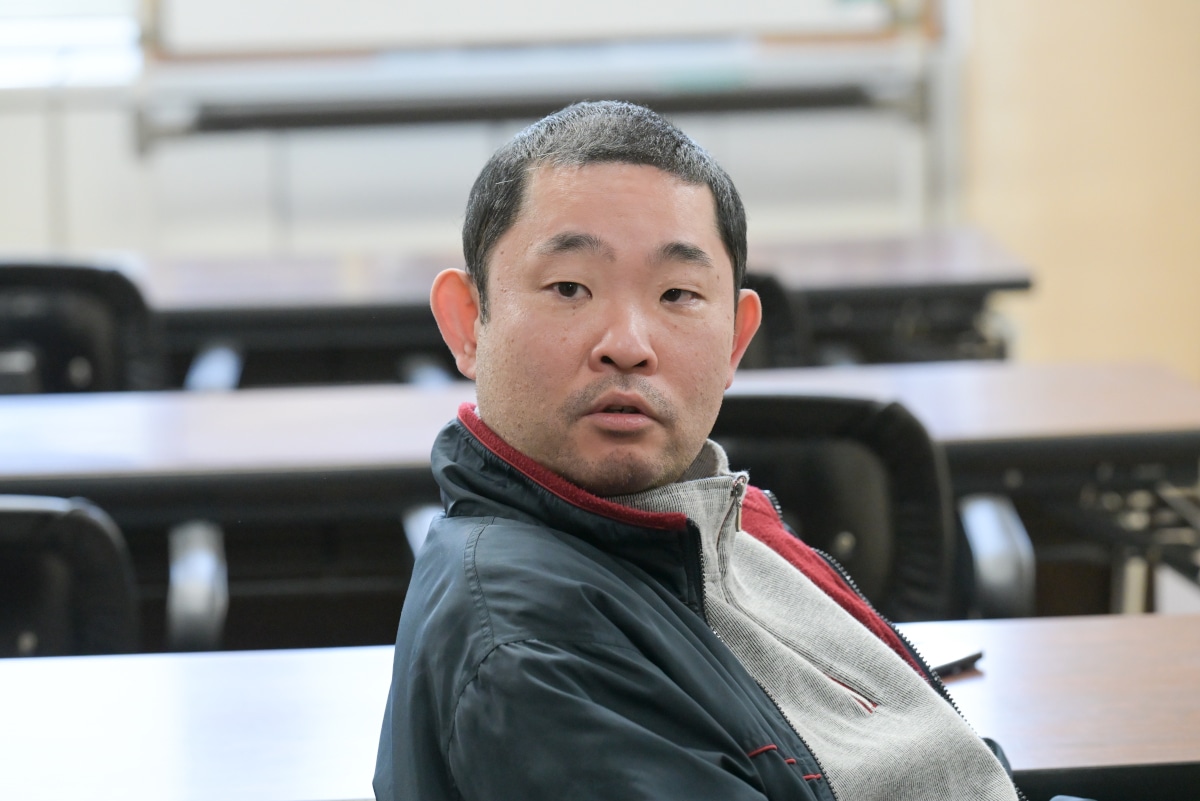 第3話のゲスト。今野浩喜演じる堤賢人。生活保護受給者。かつて親子の縁を切られた父の孤独死を知る。