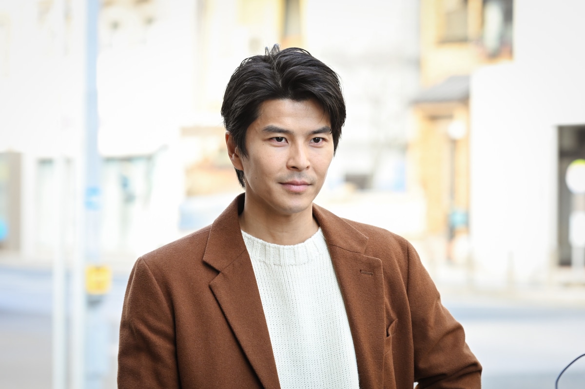 第4話のゲスト。朝井大智演じる熊沢太郎。エリートサラリーマン。母の期待に応えようと、愛するラブドールを手放そうとする。