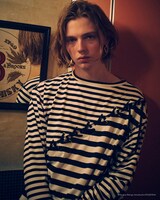 「NANA」ナナ、レン、シンをイメージしたアパレル　707号室の鍵付きバッグや特典も