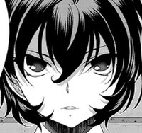 兎月エリカ。「血溜りのエリカ」の異名を取り、メインウェポンであるジュラルミンの防御盾を用いて的に突入する。元埼玉県警の警察官であり、過去の事件の因縁から捕らえるべき人間がいることに執着を持つ