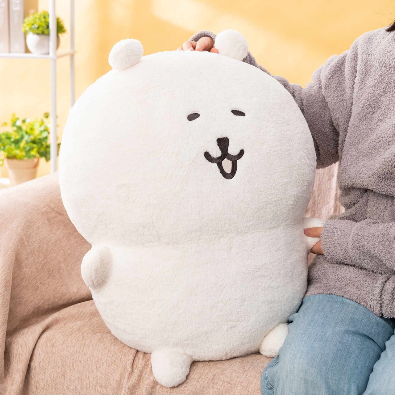 A賞の「もっちり特大ぬいぐるみ」 - ナガノのくま大集合のくじ、約50cm