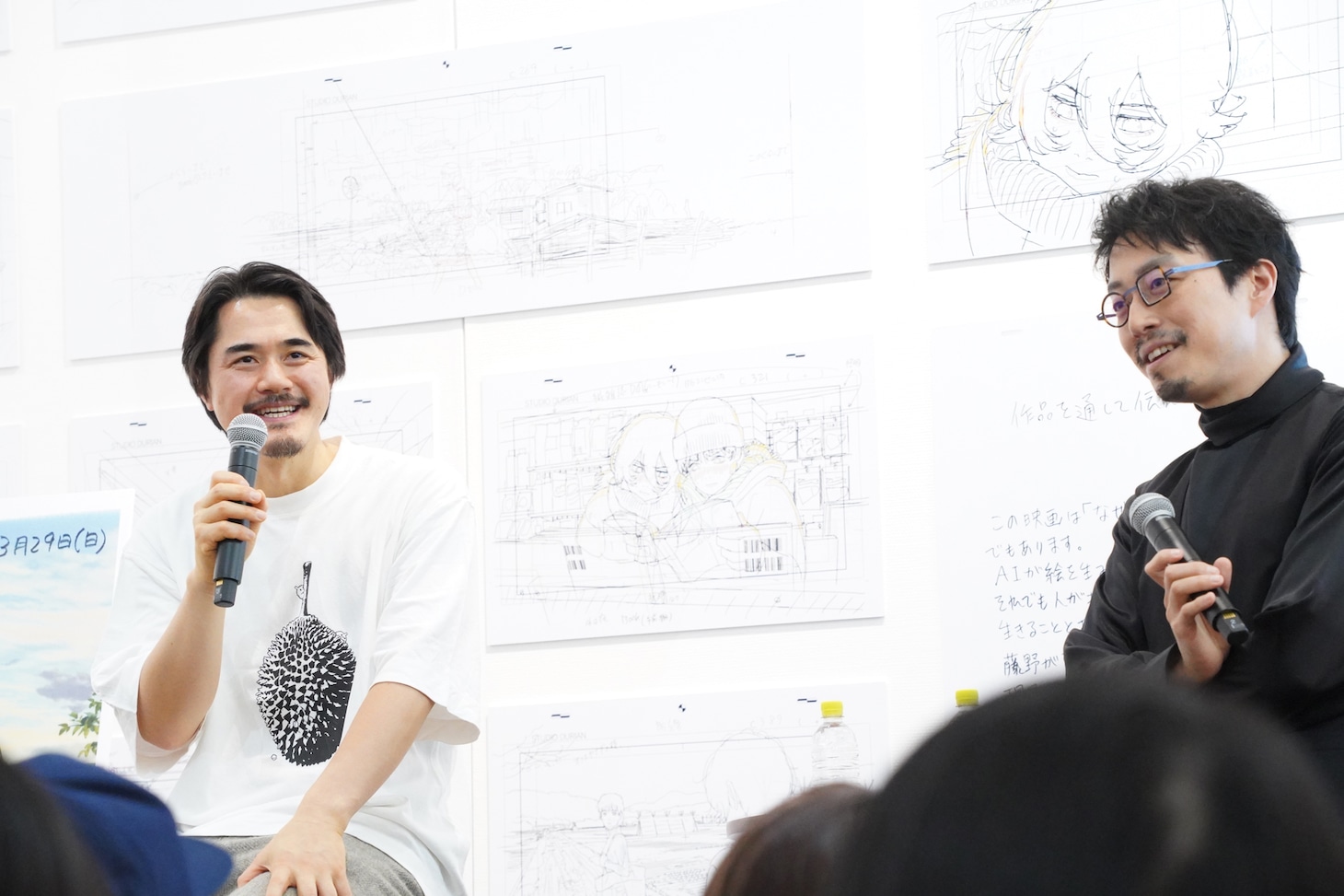 左から押山清高監督、成田悠輔氏