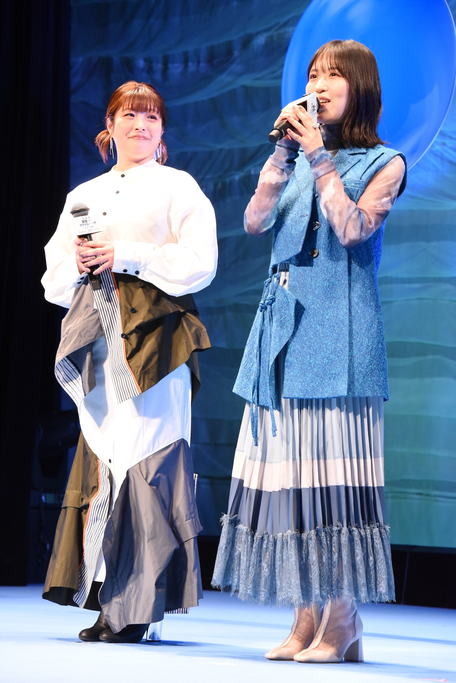 左から泊明日菜、大西沙織