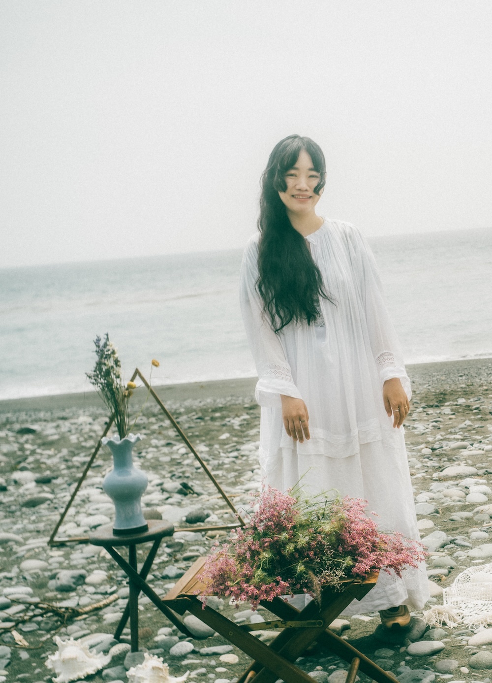 野村由芽。「exPoP!!!!! 特別編 著作権と音楽活動」のトークセッションの司会を務める