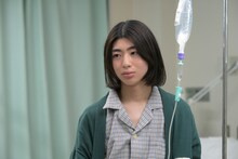 望月春希演じる中野島岬