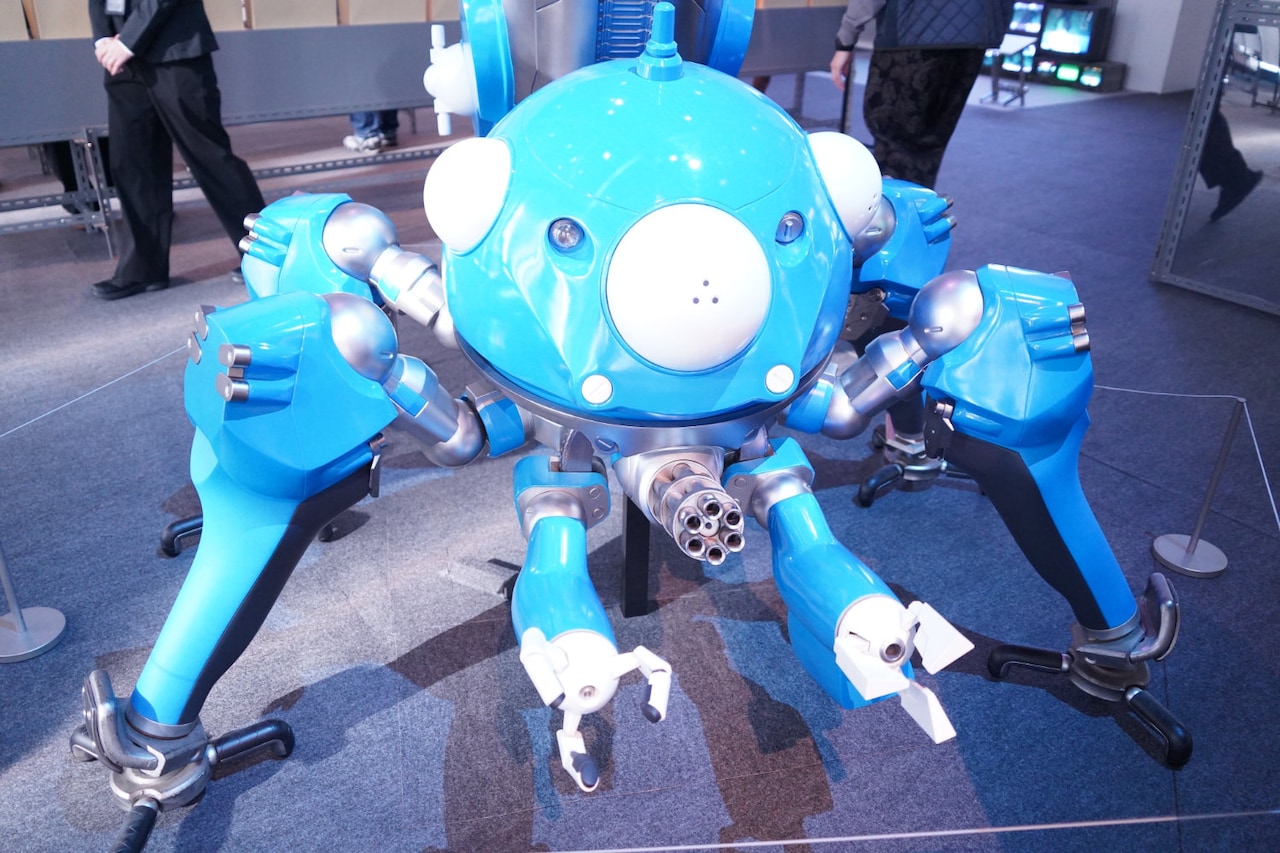 攻殻機動隊展 Ghost and the Shell」で展示されているタチコマ (c)士郎
