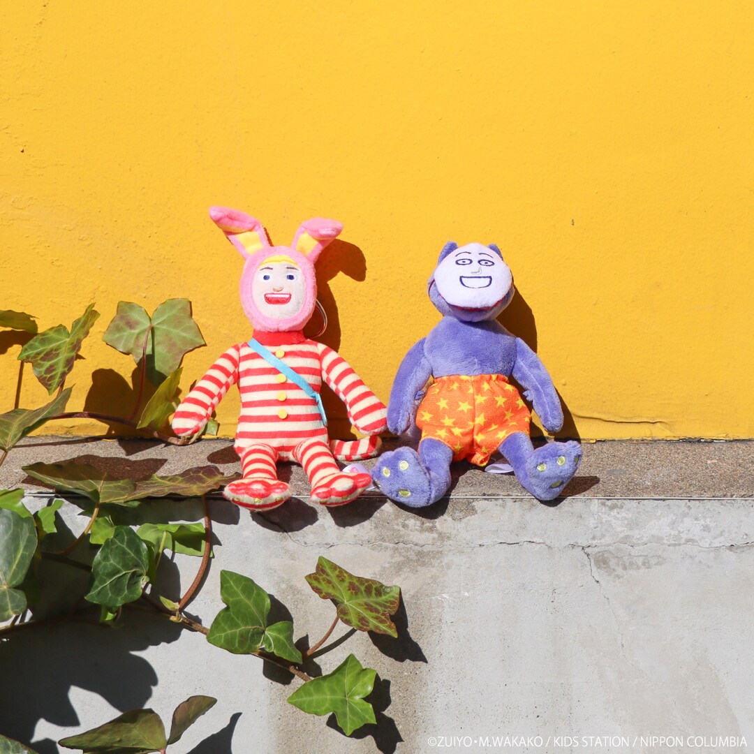 ポピーザぱフォーマー」ポピーとケダモノのぬいぐるみマスコットなど新