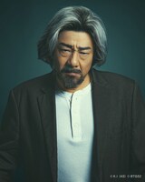 鼓太郎扮する本部以蔵