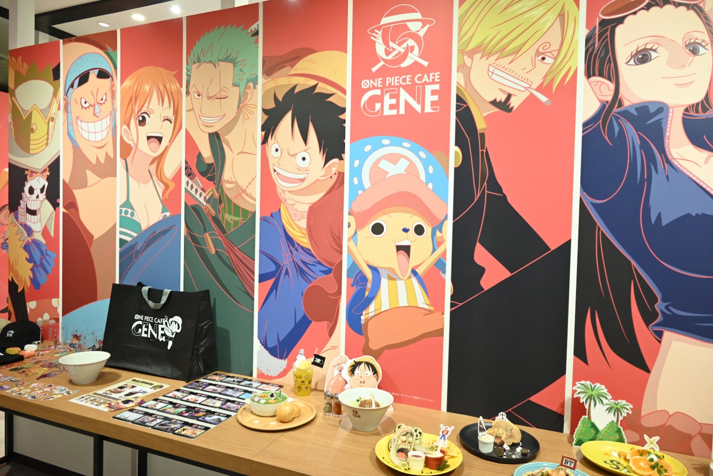「ONE PIECE CAFE GENE」の内観