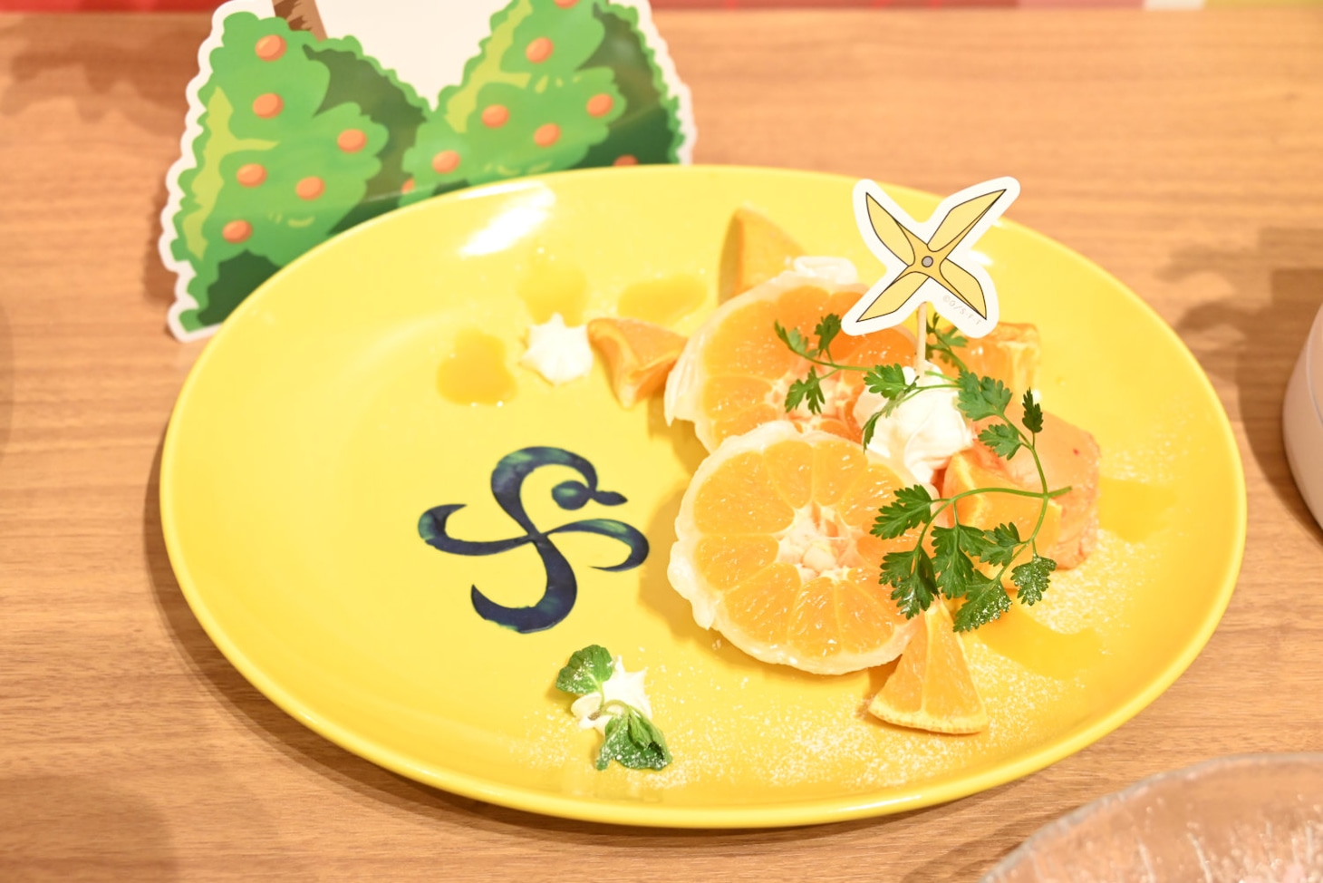 「ナミのみかん大福 ～ベルメールさんのみかんソースを添えて～」