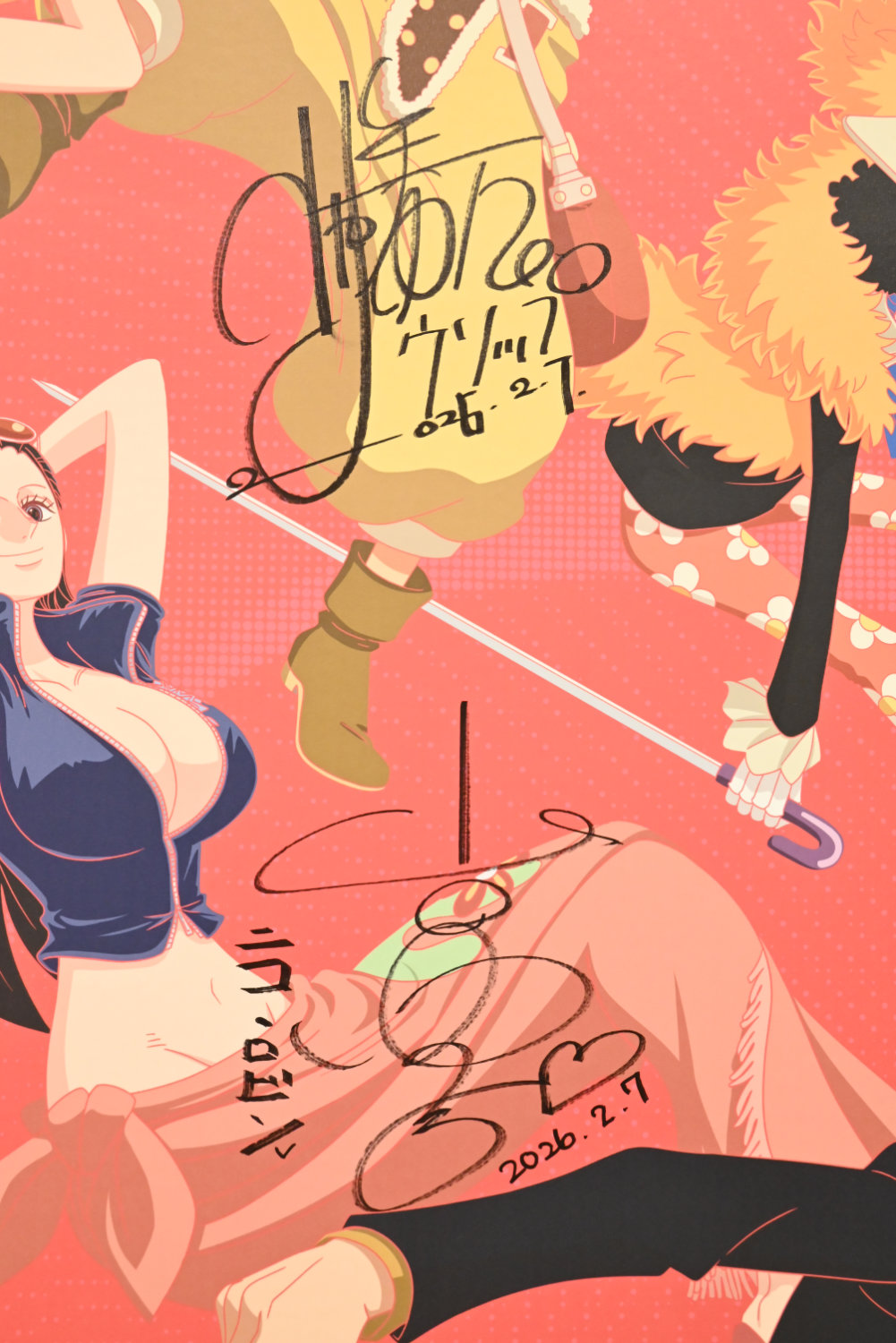 グッズショップの内壁に書かれた山口勝平と山口由里子とサイン