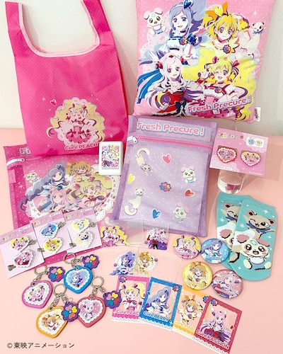 発売されるコラボ雑貨