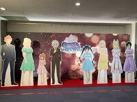 10周年記念イベント「Aedes Vesta -聖火の軌跡-」にて展示されたキャラクターパネル