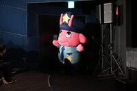 サプライズで登場したポッピーくんの着ぐるみ