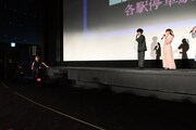 ポッピーくんの着ぐるみから登場した亀山陽平監督