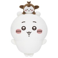 「ちいかわだらけくじ」B賞の「磁石でぴたっと！なかよしぬいぐるみ」