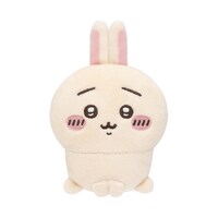 「ちいかわだらけくじ」E賞の「全身ぬいぐるみバッジ」