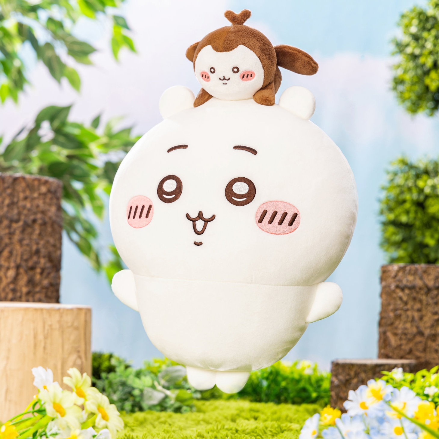 「ちいかわだらけくじ」B賞の「磁石でぴたっと！なかよしぬいぐるみ」