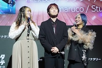 ぱーてぃーちゃん賞を発表するにあたり、少し溜めてみるすがちゃん最高No.1（中央）