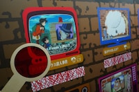 「放送30周年記念 TVアニメ『名探偵コナン』展」の様子 (c)青山剛昌／小学館・読売テレビ・TMS 1996