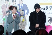 左から高山みなみ、青山剛昌 (c)青山剛昌／小学館・読売テレビ・TMS 1996