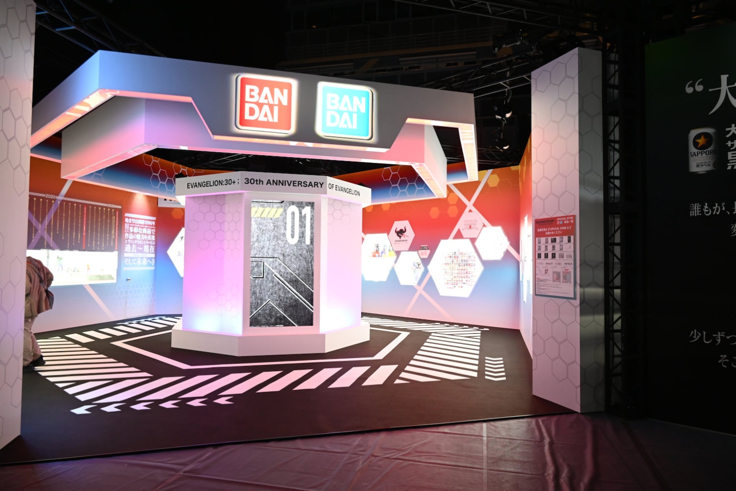 バンダイ・BANDAI SPIRITS出展ブースの展示物