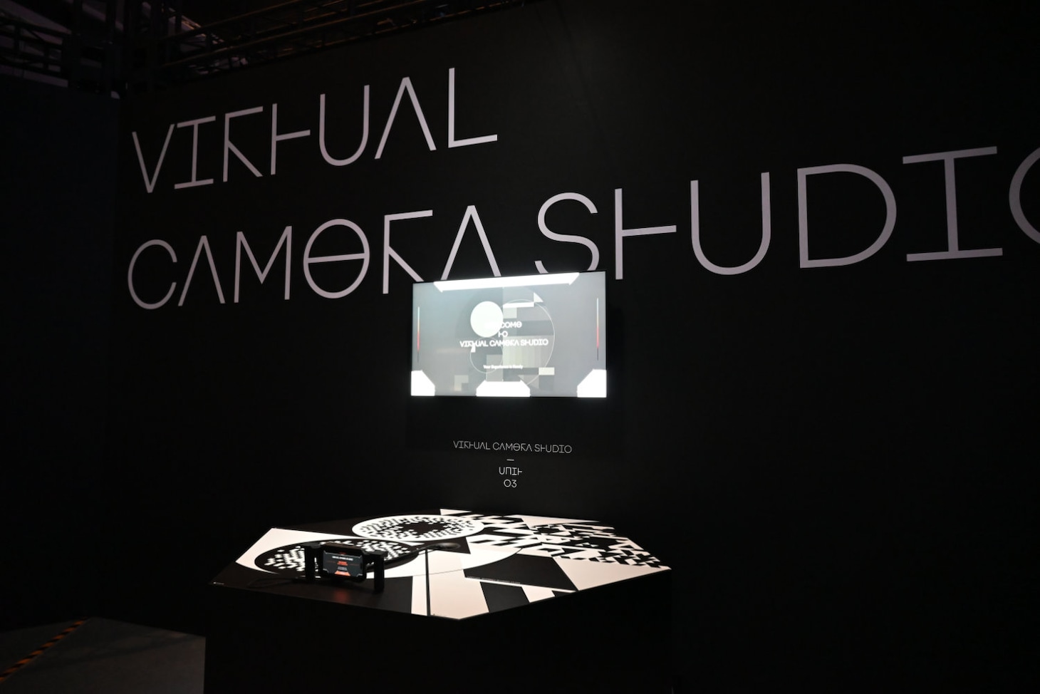 「ヴァーチャルカメラスタジオ」の撮影ブース