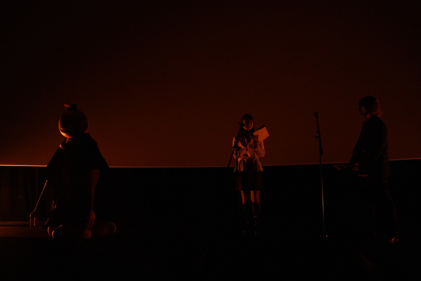 一斉射撃の瞬間