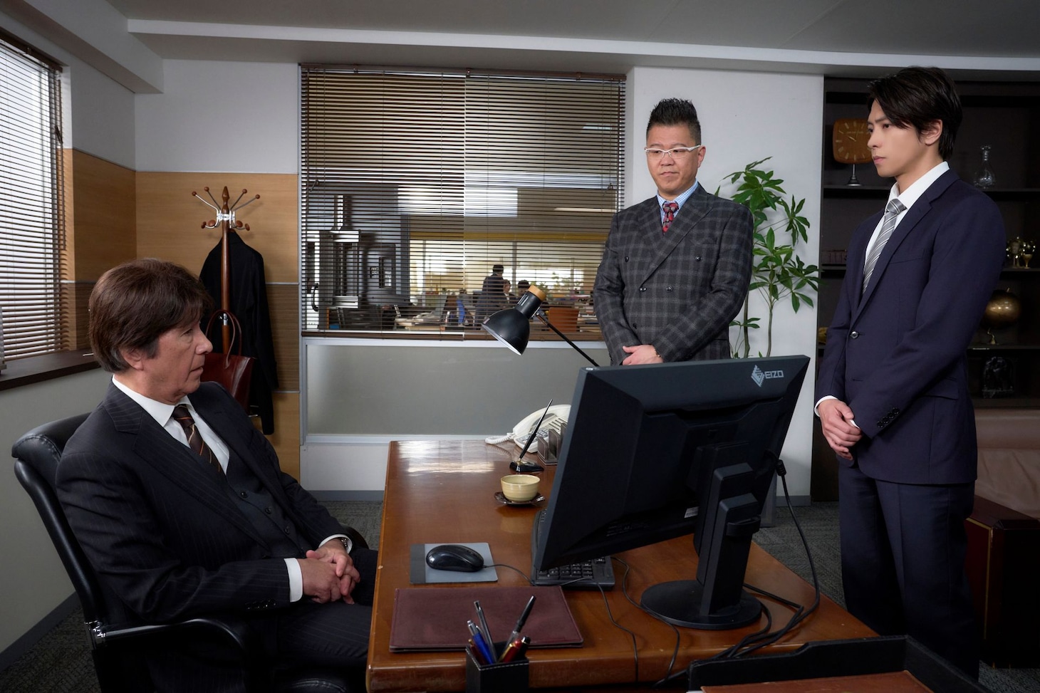 実写映画「正直不動産」の場面写真