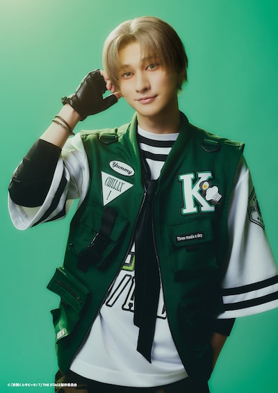 上山航平扮する橘敬人