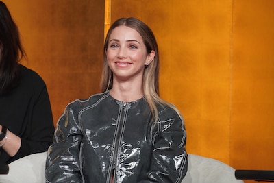 ナミ役のエミリー・ラッド