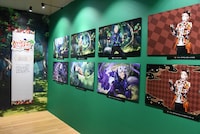 「ディズニー ツイステッドワンダーランド展 Seasonal Memories」より、「ハッピービーンズデー」のコーナー