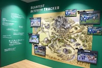 「ディズニー ツイステッドワンダーランド展 Seasonal Memories」より、「ハッピービーンズデー」のコーナー