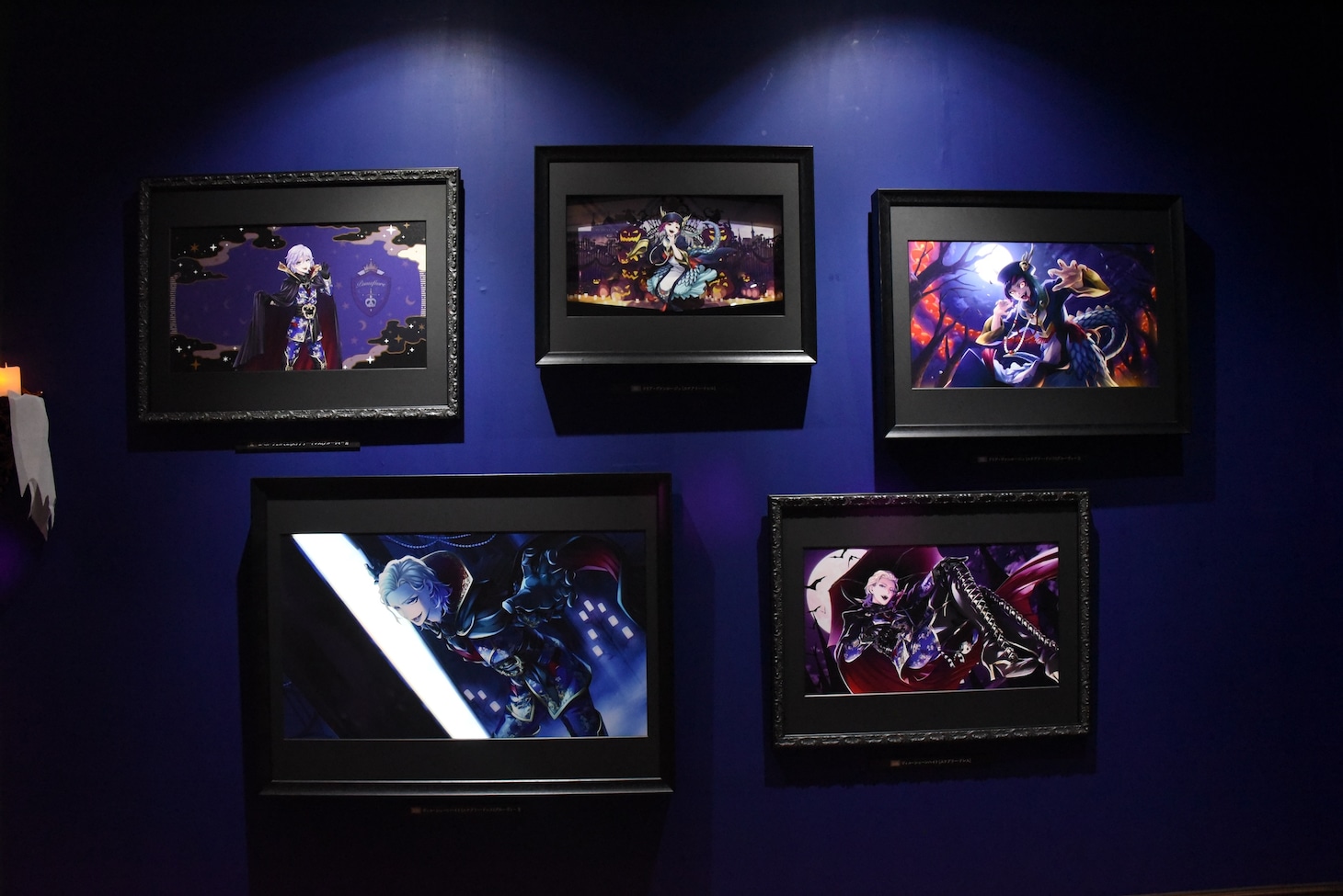 「ディズニー ツイステッドワンダーランド展 Seasonal Memories」より、「スケアリー・モンスターズ！」のコーナー