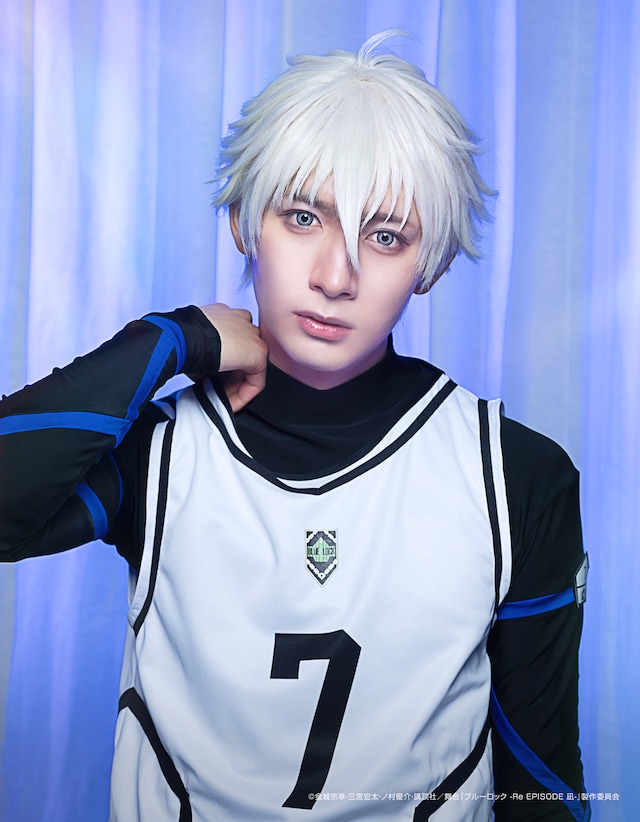 佐藤たかみち扮する凪誠士郎