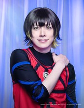 佐藤信長扮する蜂楽廻