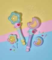 左から「PROPLICA スタットネオネオン＆ガラスのハートほうぷパクトセット」「PROPLICA ムーントネオネオン＆ガラスのハートどりむパクトセット」