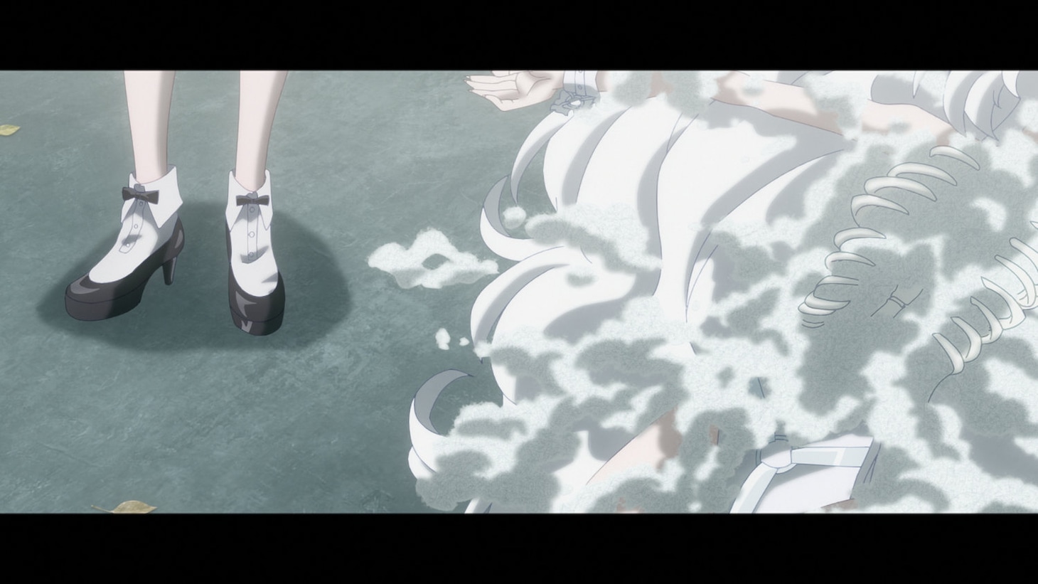 TVアニメ「死亡遊戯で飯を食う。」11話より