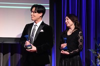 左から神尾晋一郎、佐久間レイ