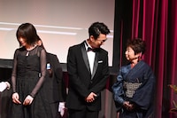 左から上田麗奈、川田紳司、田中真弓
