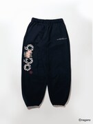 ハチワレのスウェットパンツ