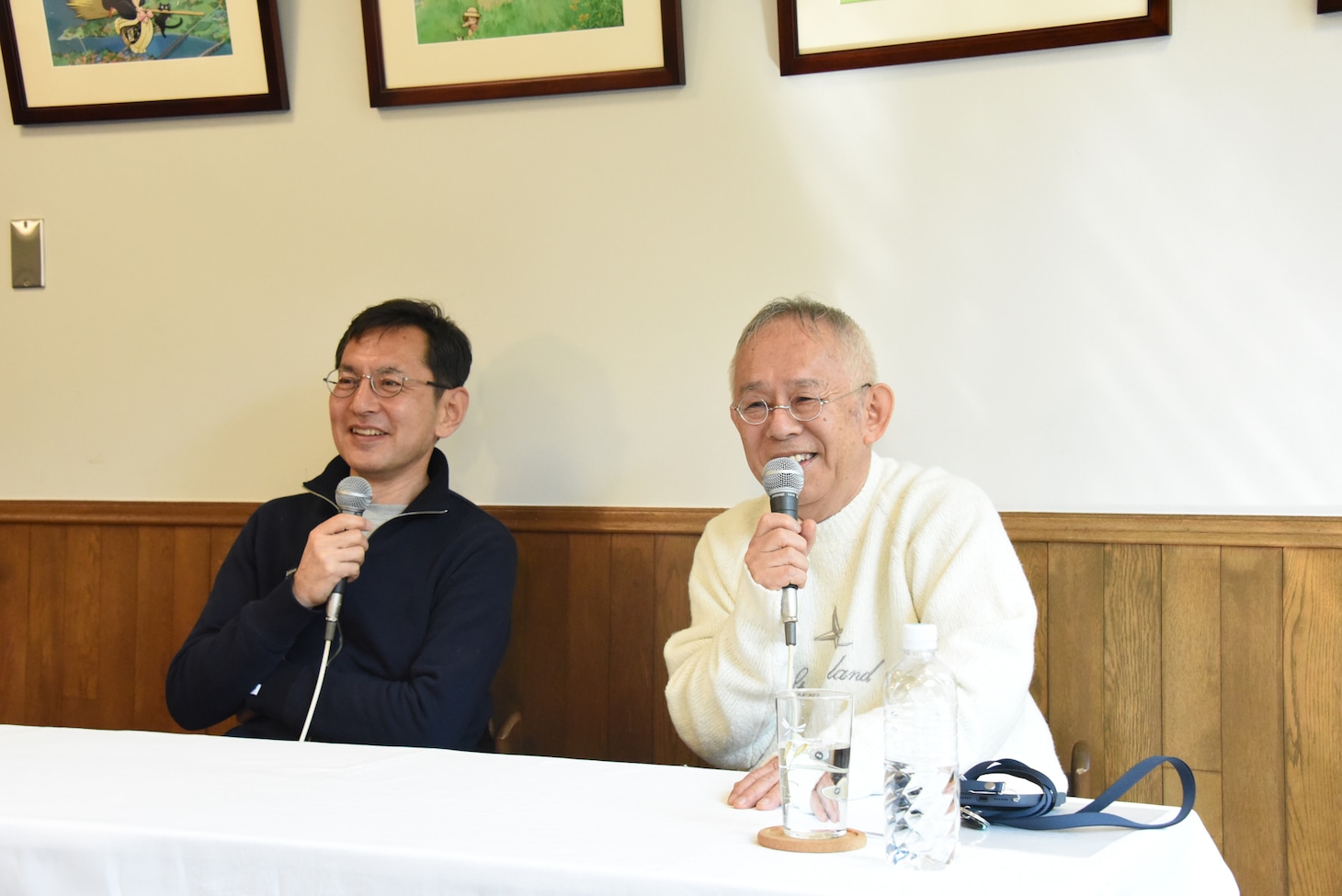 左から宮崎吾朗監督、鈴木敏夫プロデューサー