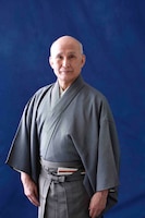 津村禮次郎