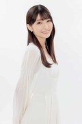 高野麻里佳