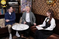 　アニメトークを繰り広げる東野幸治たち