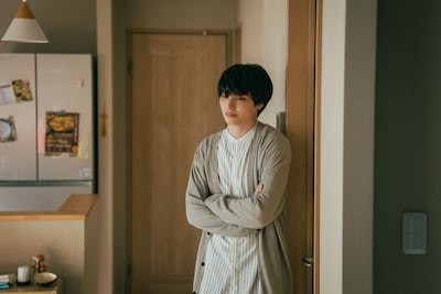 掘丞扮する星野昂