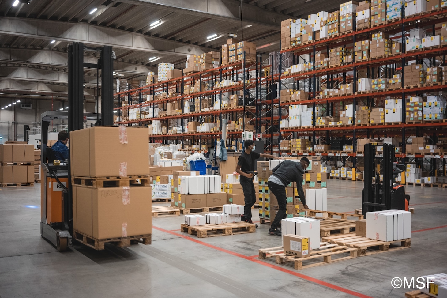 国境なき医師団の活動写真