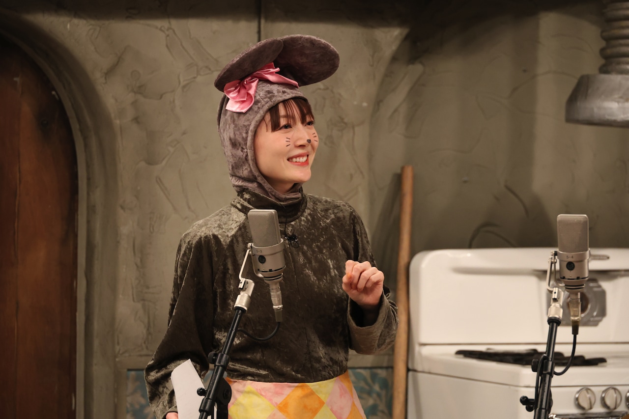 花澤香菜が爆チュー問題と共演、アフレコ漫才や「でたらめな歌」を歌って踊り夢叶える