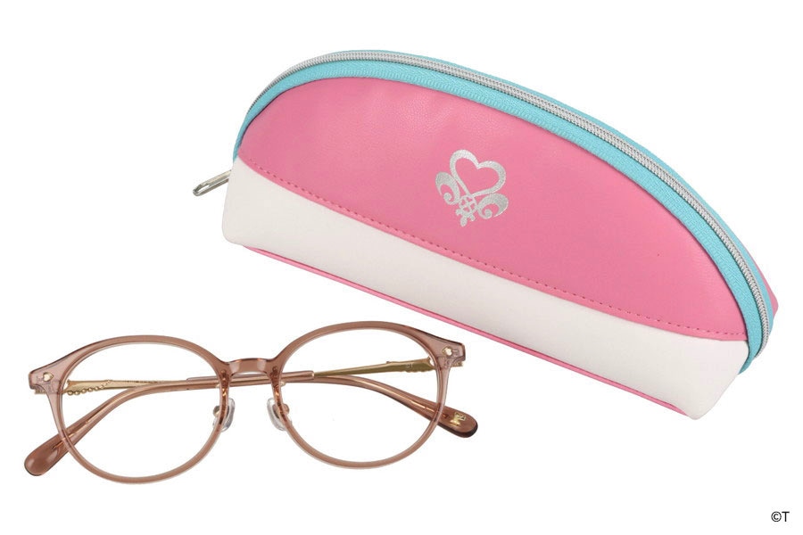 「キュアブラック＆キュアホワイト プレミアムモデル」にのみ付属する特別なメガネケース