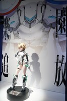 アニプレックスブースの様子 (c)東映アニメーション・ニトロプラス/楽園追放ソサエティ 2